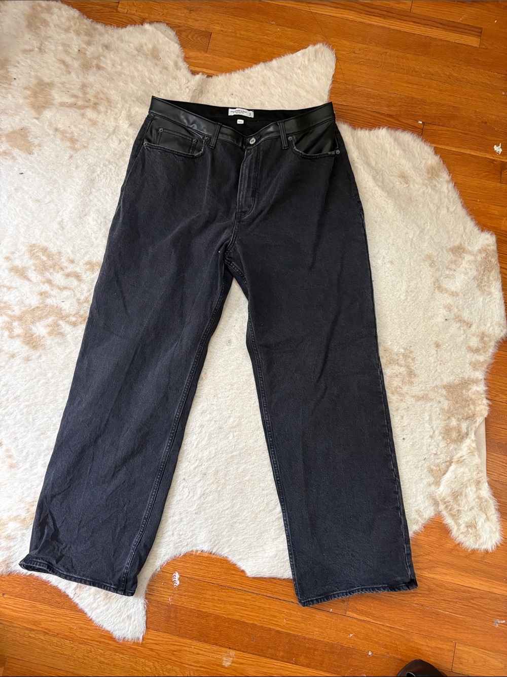 Women Straight-Leg Jeans